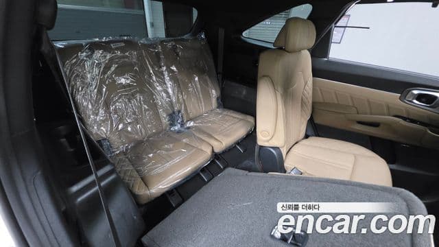 Kia Sorento 2024 — Şəkil 20/39