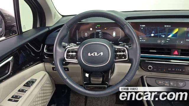 Kia Carnival 2024 — Фото 12/20