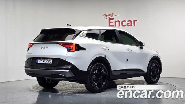 Kia Sportage 2025 — Фото 2/20