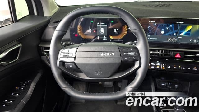 Kia Sportage 2025 — Фото 13/20