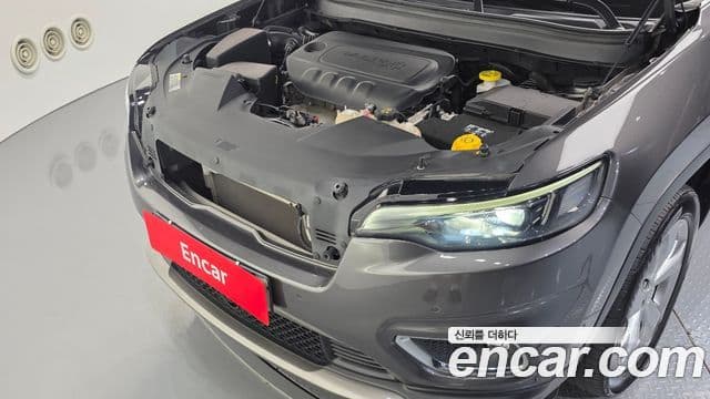 Jeep Cherokee 2021 — Photo 12/20