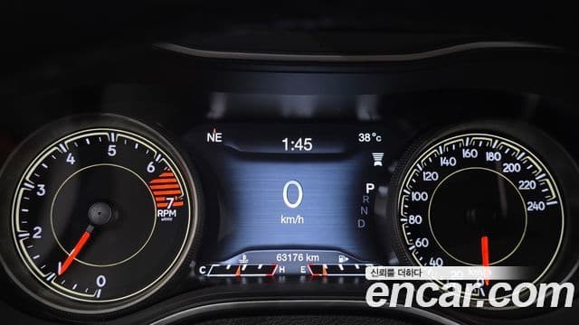 Jeep Cherokee 2021 — Photo 20/20
