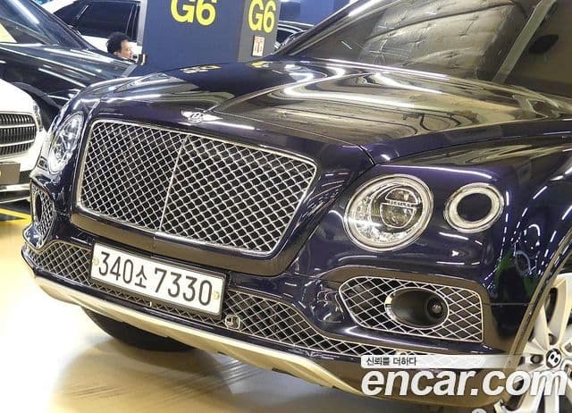 Bentley Bentayga 2020 — Photo 6/20