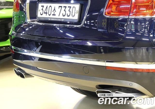 Bentley Bentayga 2020 — Photo 17/20