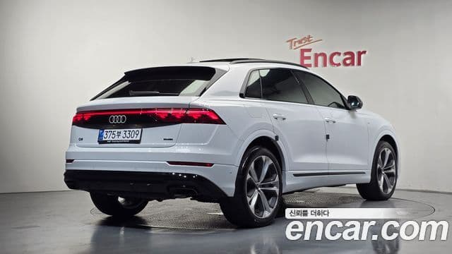 Audi Q8 2026 — Şəkil 11/36