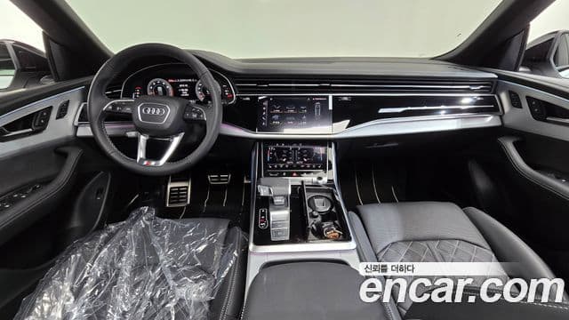Audi Q8 2026 — Şəkil 6/36