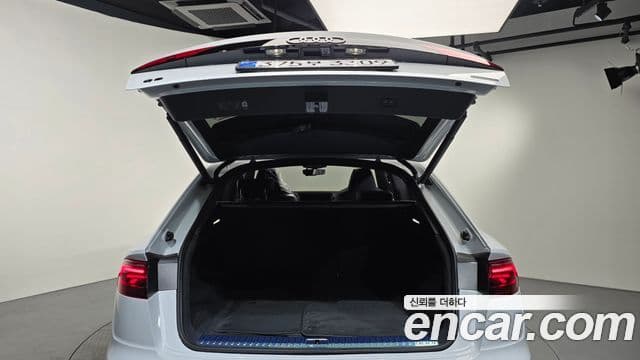 Audi Q8 2026 — Şəkil 36/36