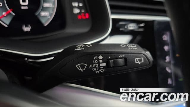 Audi Q8 2026 — Şəkil 26/36