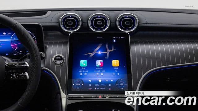 Mercedes-Benz GLC-Class 2025 — Photo 15/19
