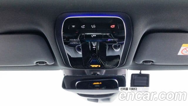 Mercedes-Benz GLC-Class 2025 — Photo 11/19