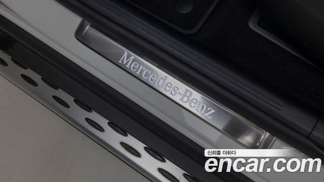 Mercedes-Benz GLC-Class 2025 — Photo 12/19