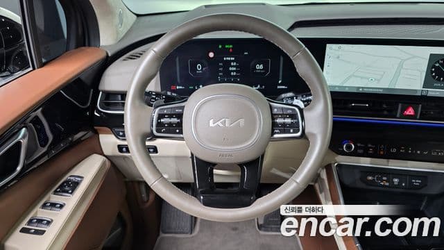 Kia Carnival 2024 — Фото 13/20