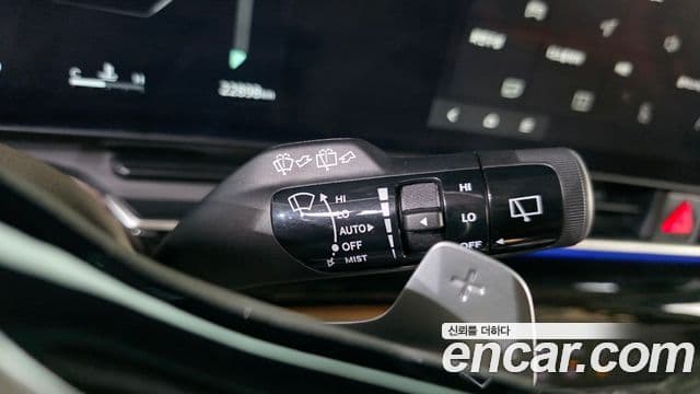 Kia Carnival 2024 — Şəkil 25/39