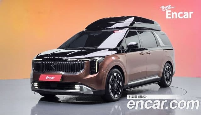 Kia Carnival 2024 — Фото 1/20