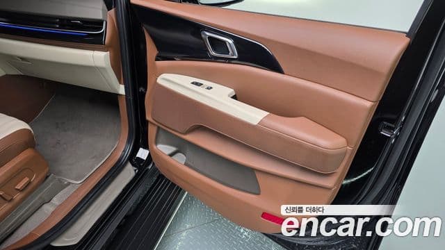 Kia Carnival 2024 — Şəkil 24/39