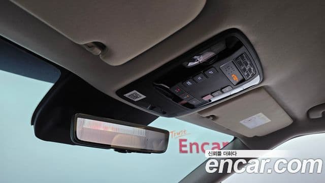 Kia Carnival 2024 — Şəkil 15/39