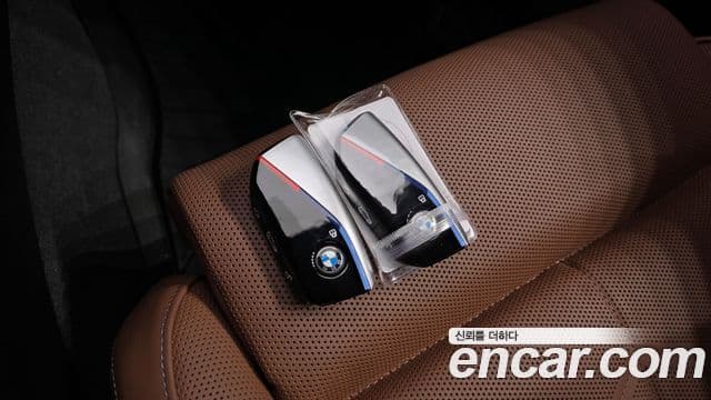 BMW i5 2024 — ფოტო 32/36