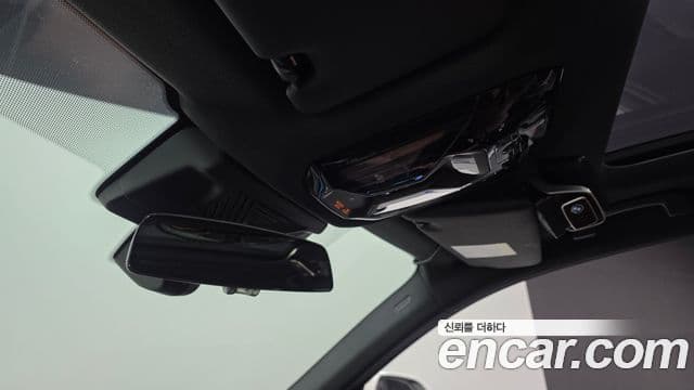 BMW i5 2024 — ფოტო 33/36