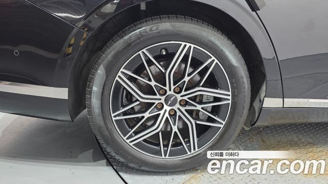 Genesis G90 2023 — Şəkil 15/37