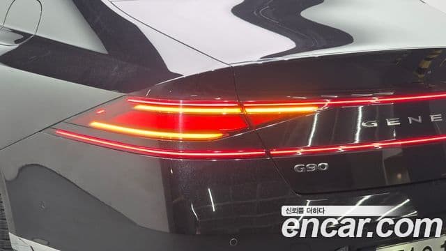 Genesis G90 2023 — Şəkil 24/37