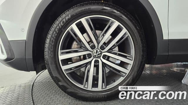 Volkswagen Tiguan Allspace 2022 — Photo 24/34