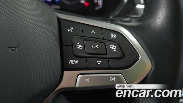 Volkswagen Tiguan Allspace 2022 — Photo 13/34
