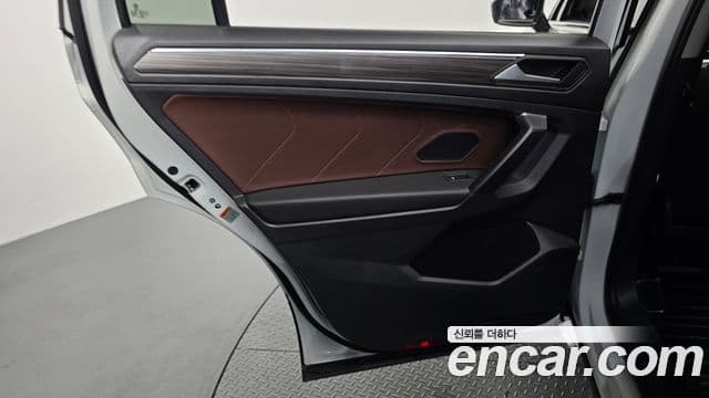 Volkswagen Tiguan Allspace 2022 — Photo 29/34