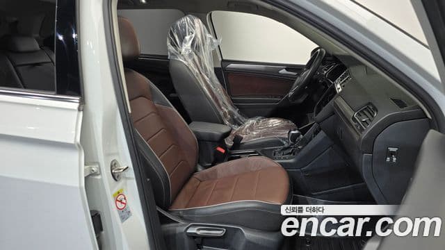 Volkswagen Tiguan Allspace 2022 — Photo 31/34