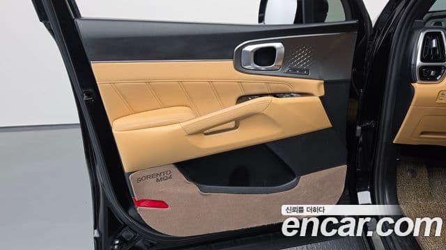 Kia Sorento 2021 — Photo 21/38