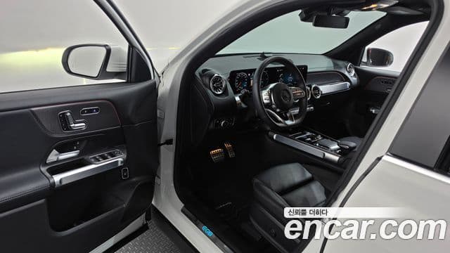 Mercedes-Benz EQB 2023 — ფოტო 4/20