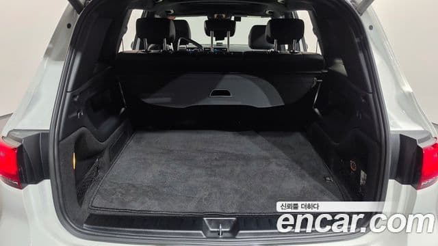 Mercedes-Benz EQB 2023 — ფოტო 11/20