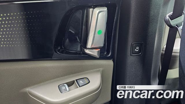 Kia Carnival 2025 — Фото 19/20