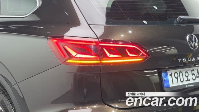 Volkswagen Touareg 2023 — Şəkil 6/37