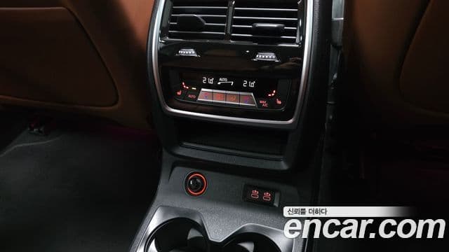 BMW X7 2023 — ფოტო 3/40
