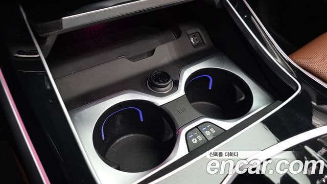 BMW X7 2023 — ფოტო 26/40