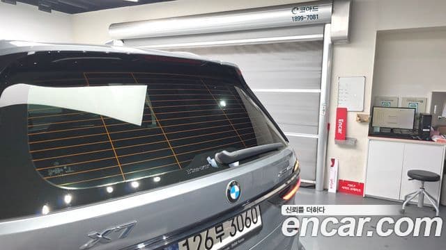 BMW X7 2023 — ფოტო 18/40