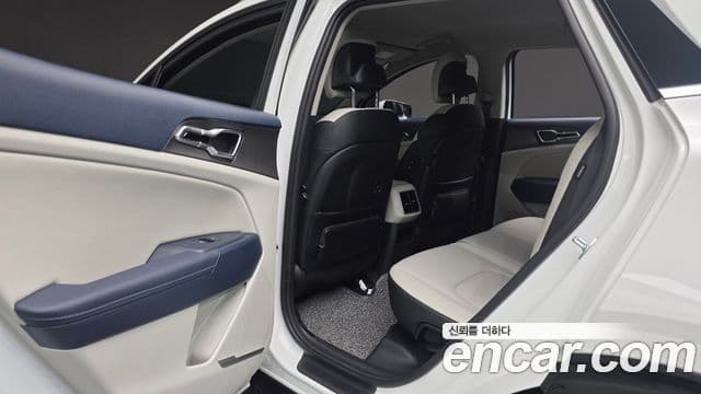 Kia Sportage 2025 — Фото 16/20