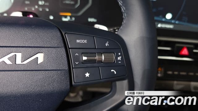 Kia Sportage 2025 — Şəkil 8/34
