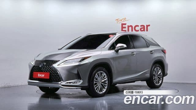 Lexus RX450h 2021 — Photo 1/20