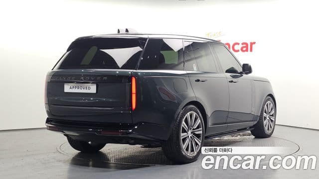 Land Rover Range Rover 2025 — Photo 16/20