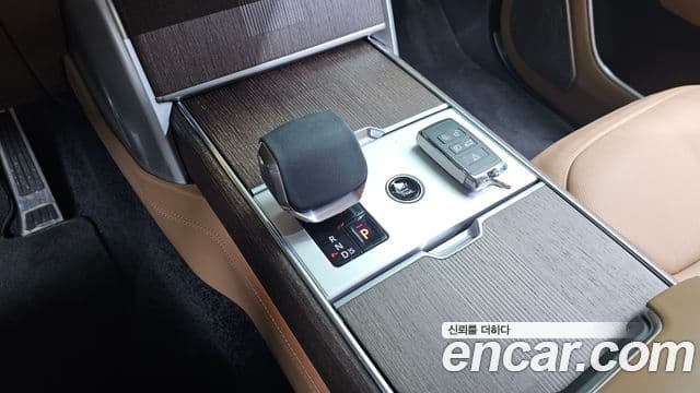 Land Rover Range Rover 2025 — Photo 8/20