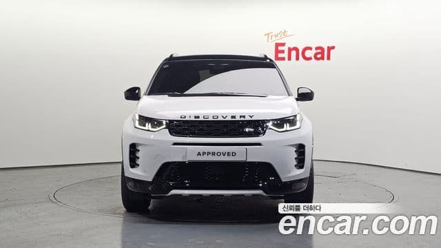 Land Rover Discovery Sport 2024 — Фото 7/20