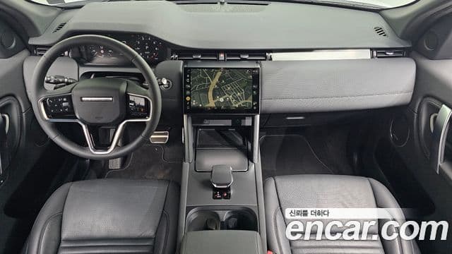 Land Rover Discovery Sport 2024 — Фото 9/20