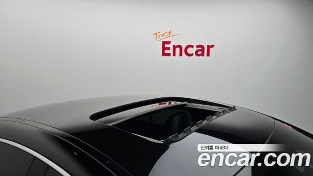 Mercedes-Benz AMG GT 2021 — Şəkil 8/20