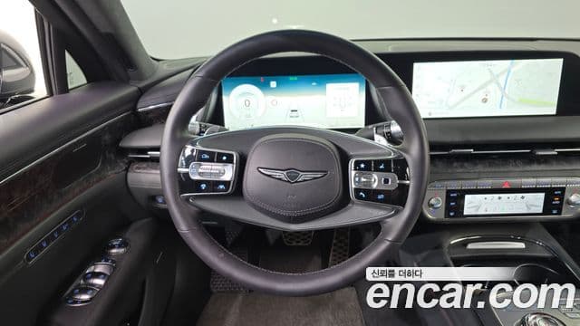 Genesis G90 2022 — ფოტო 20/40