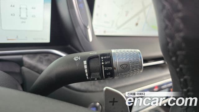 Genesis G90 2022 — ფოტო 36/40