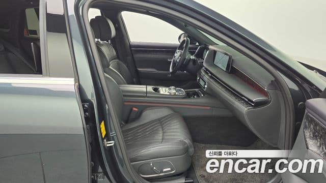 Genesis G90 2022 — ფოტო 37/40