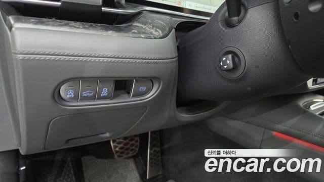 Genesis G90 2022 — ფოტო 2/40