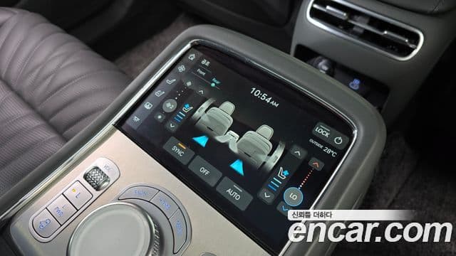 Genesis G90 2022 — ფოტო 34/40
