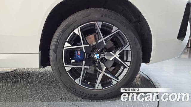 BMW X3 2025 — Photo 9/35